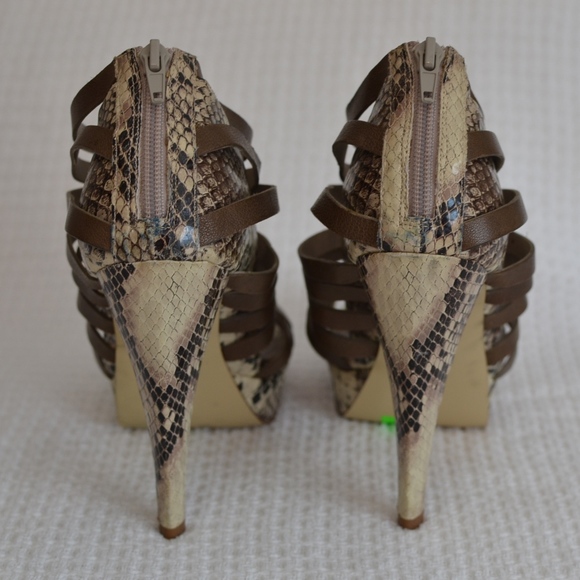7 for all Mankind Brown Taupe Snakeskin Heels 8.5 - Picture 7 of 8